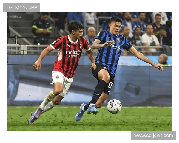 绿茵烽火再燃足球德比大战巅峰对决全景解析热血荣耀之夜风云激荡 - 副本 (5) - 副本 - 副本