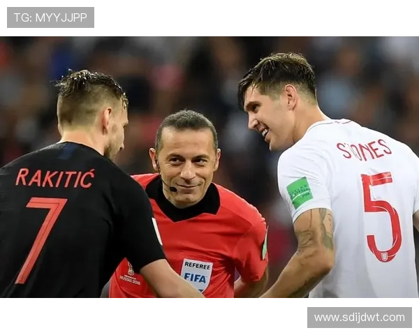 聚焦世界杯扑救成功率透视门将巅峰对决与战术博弈数据变迁与胜负密码解析 - 副本 - 副本 (2)